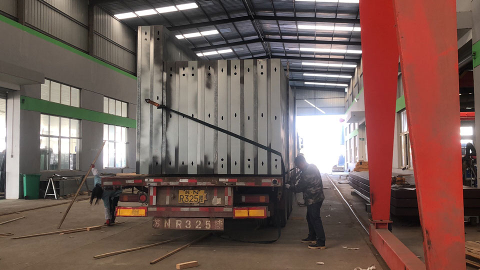 4438全国色倩网站亚洲 2021.11.23美城街具发往三亚第五车候车亭发货记录
