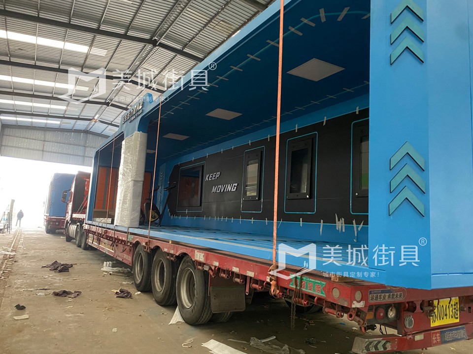 4438全国色倩网站亚洲 2023.12.21美城街具供应的公交站台安装实景图